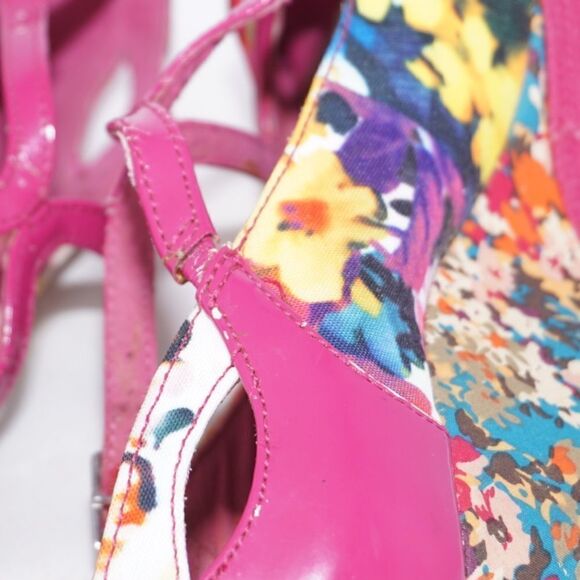 Gianni Bini Floral Peep-Toe Platform Wedges, Size - Picture 4 of 12